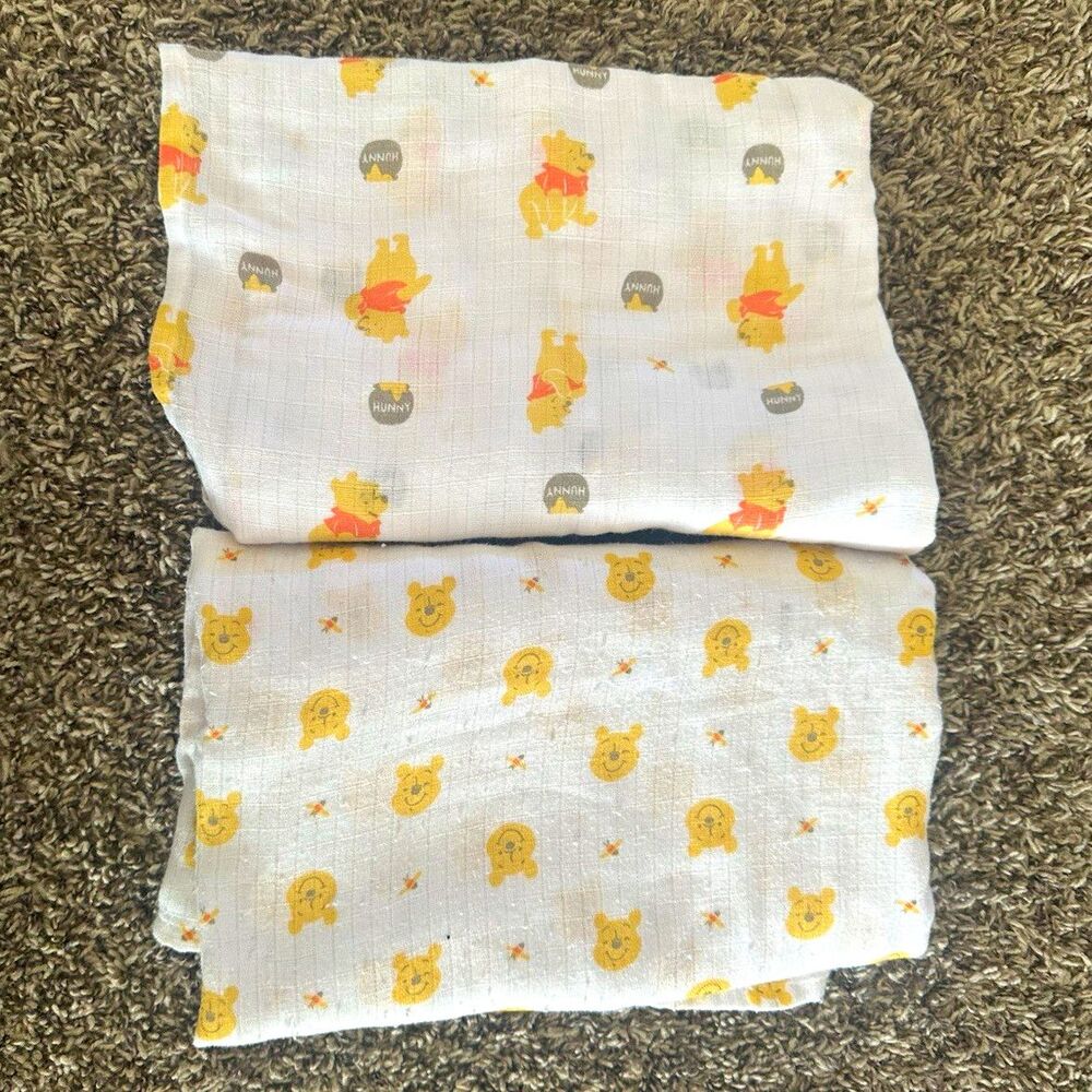 Disney Winnie the Pooh Baby blankets muslin swaddle set 2 White Yellow Gray Red
